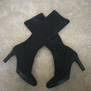 Vera Gomma Black Suede boots
